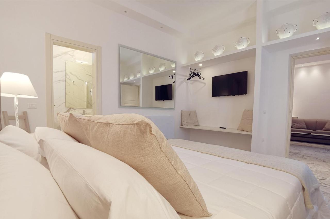Flos Guest House Lucera Buitenkant foto